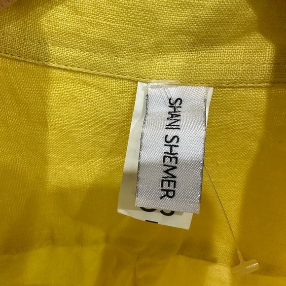 SHANI SHEMER Jonas Linen Buttoned Down Shirt One Size Cover Up (D10) - Picture 4 of 6